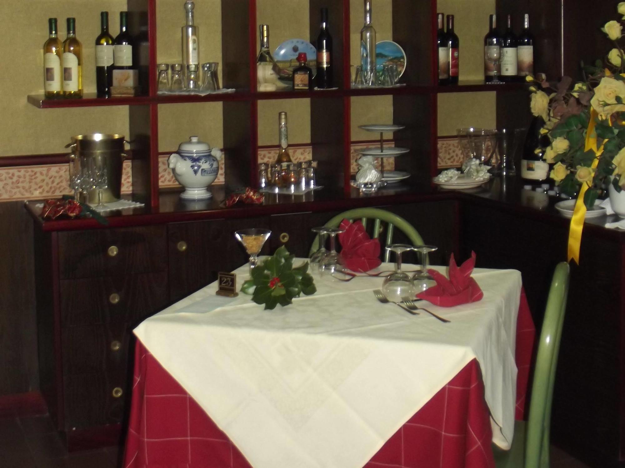 Albergo Sapori Tole Luaran gambar