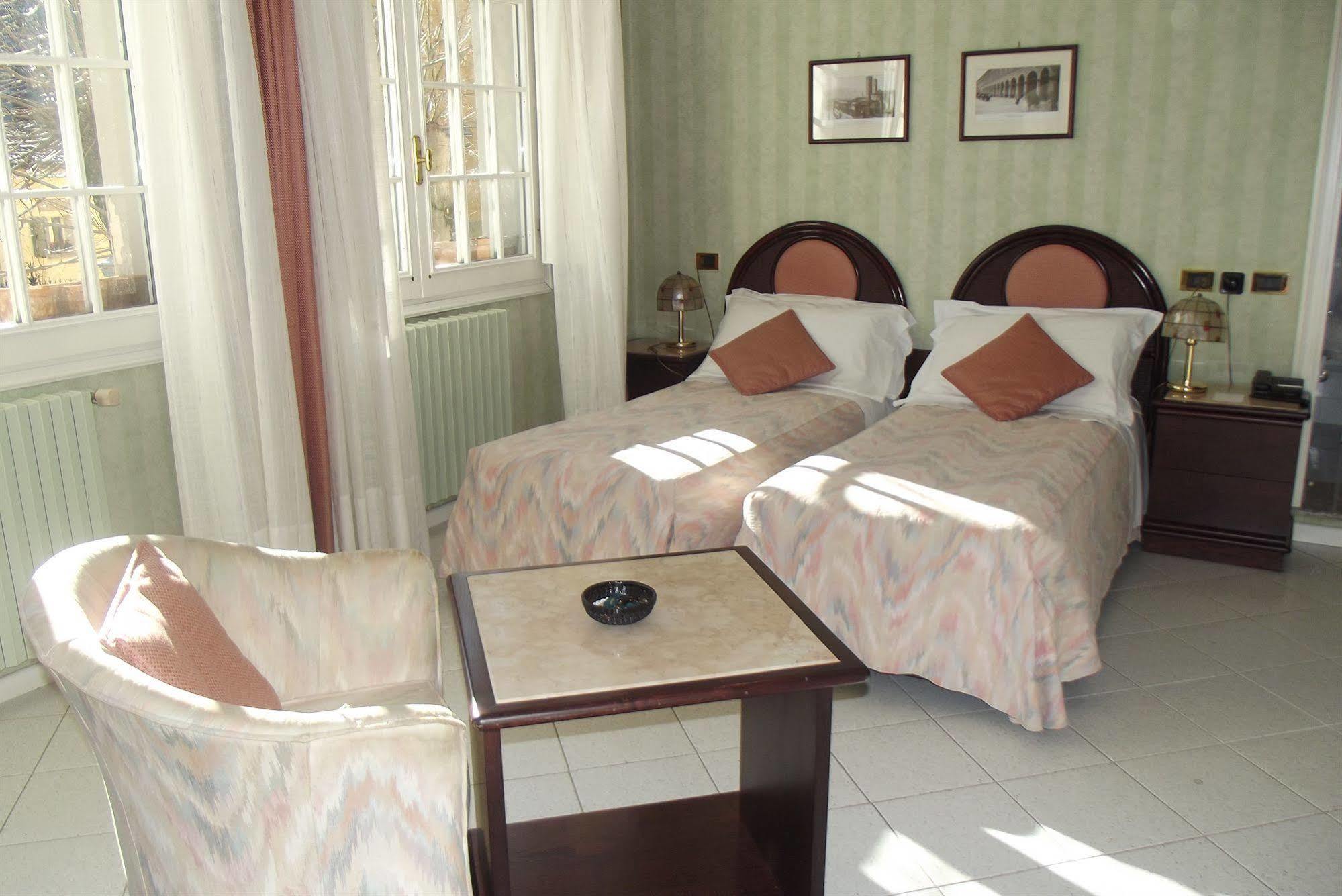 Albergo Sapori Tole Luaran gambar