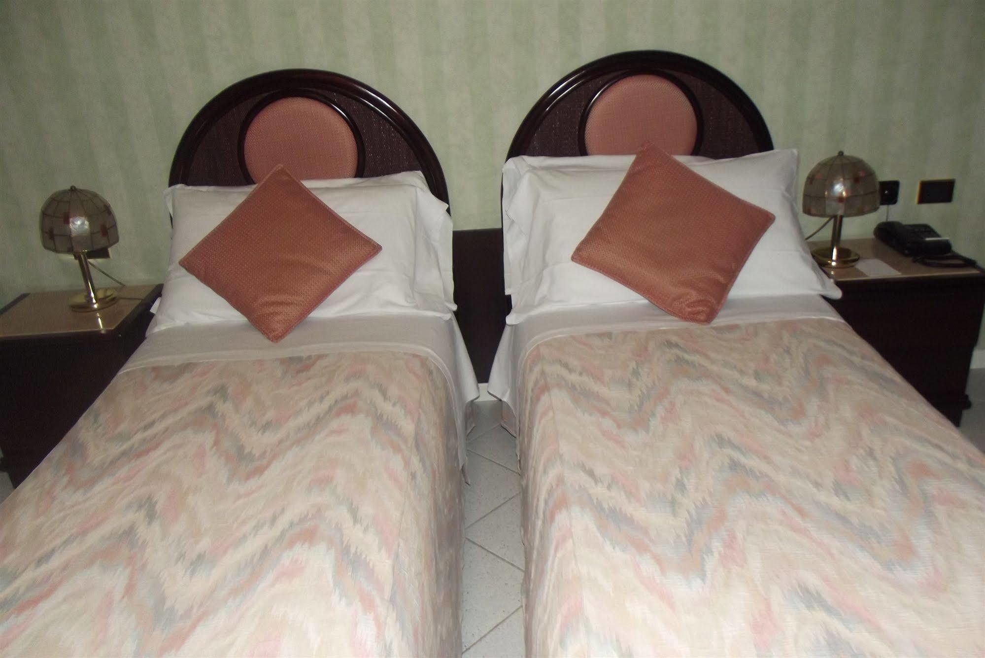 Albergo Sapori Tole Luaran gambar